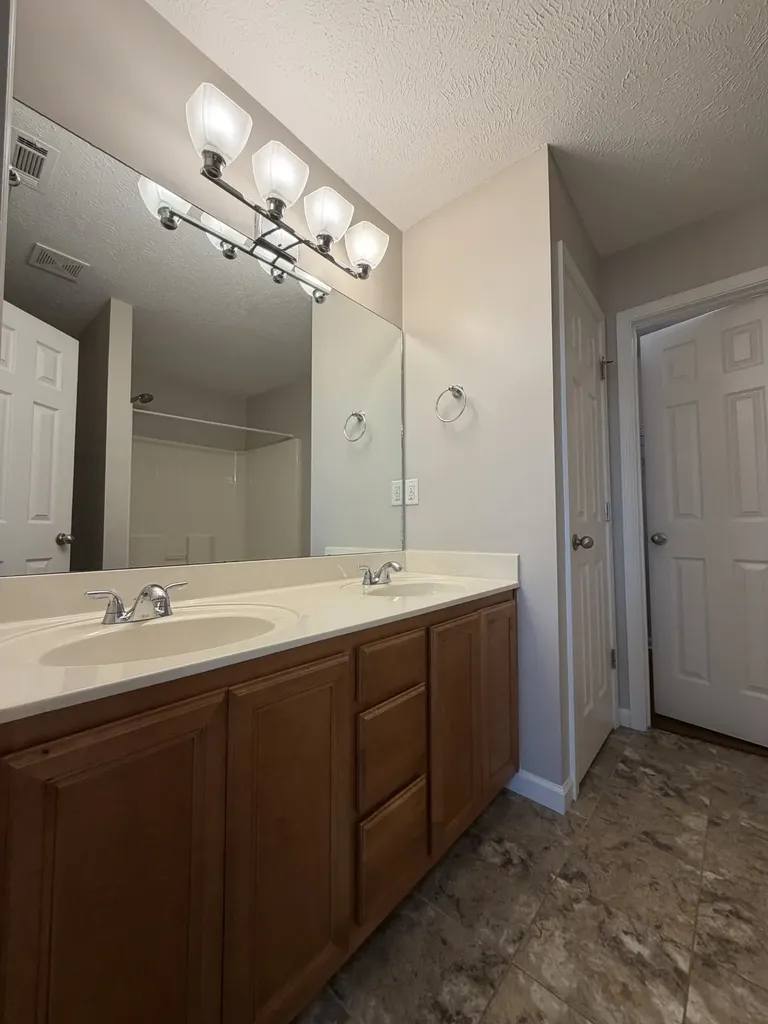 4003 Pennick Court Spring Hill TN 37174