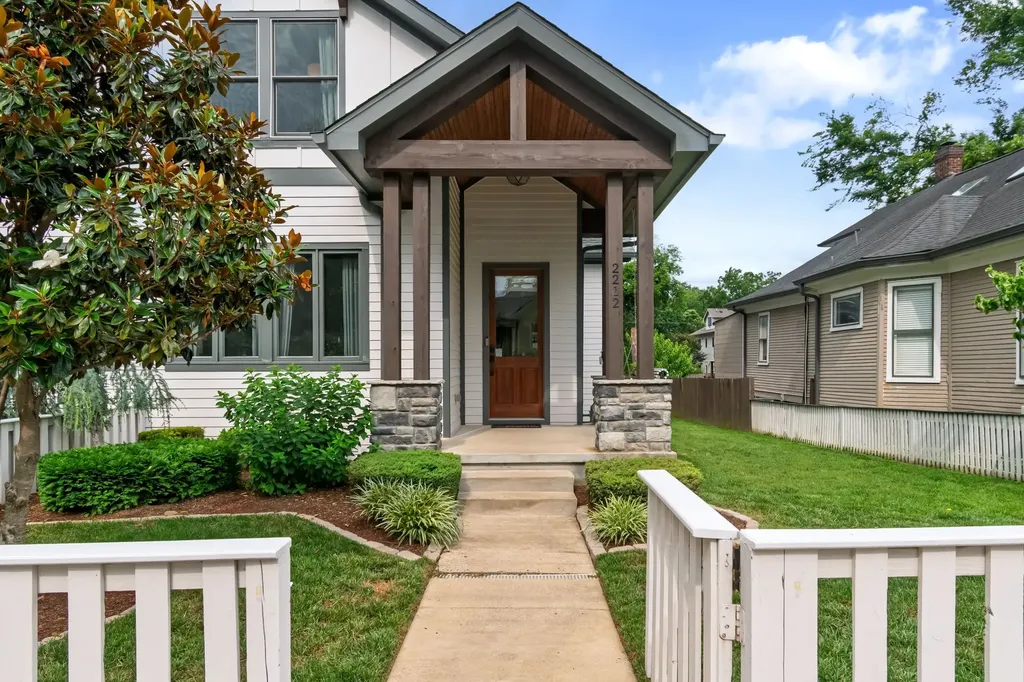 2212 Grantland Avenue Nashville TN 37204