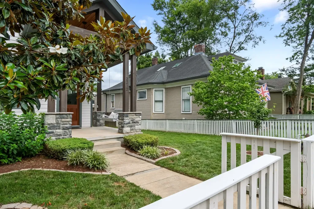 2212 Grantland Avenue Nashville TN 37204