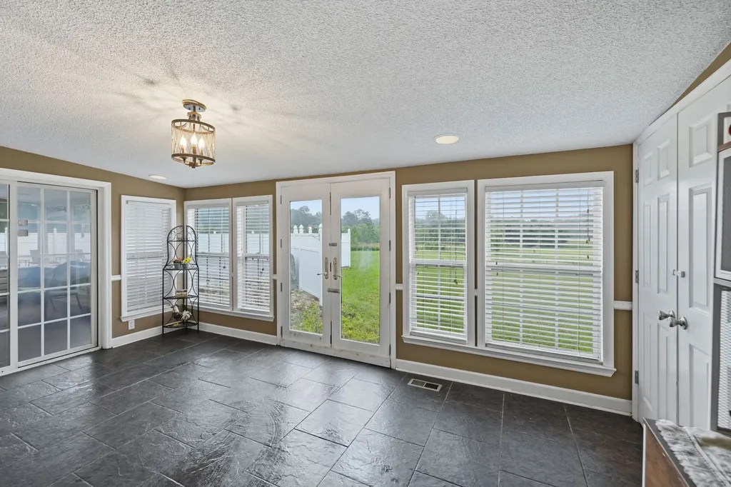871 Kile Lake Road, SE Cleveland TN 37323