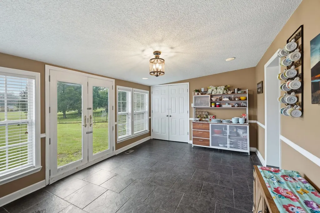 871 Kile Lake Road, SE Cleveland TN 37323