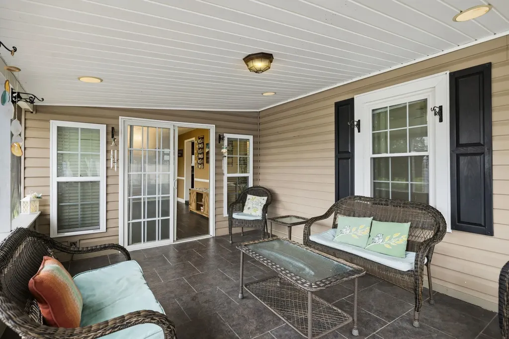 871 Kile Lake Road, SE Cleveland TN 37323