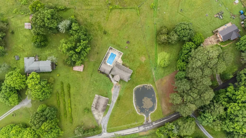 871 Kile Lake Road, SE Cleveland TN 37323