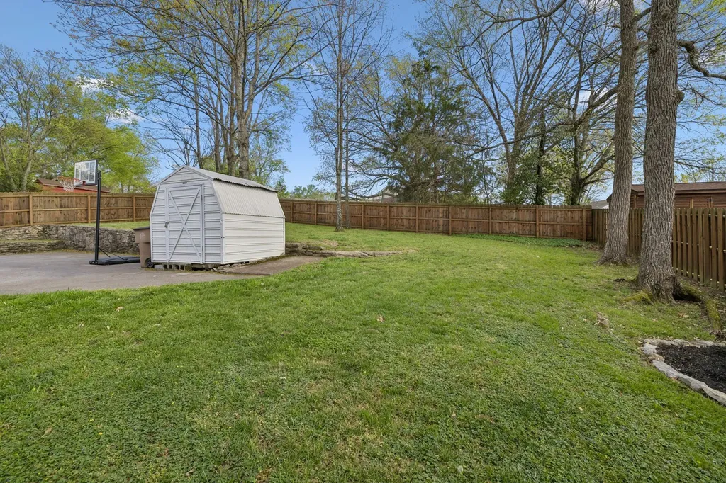 517 Adamwood Drive Nashville TN 37211