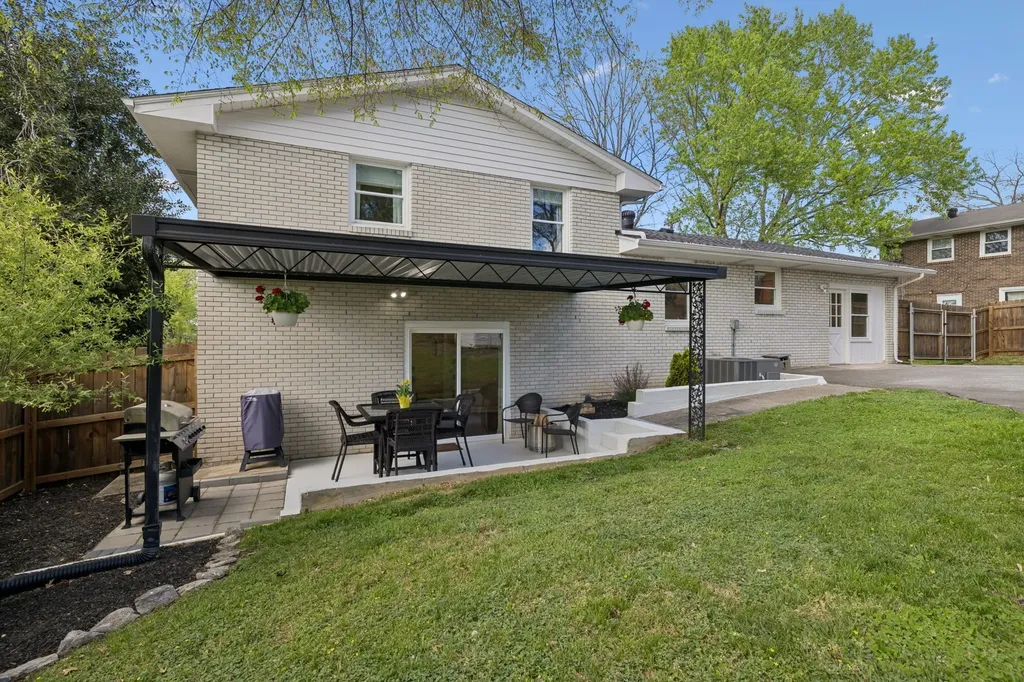 517 Adamwood Drive Nashville TN 37211
