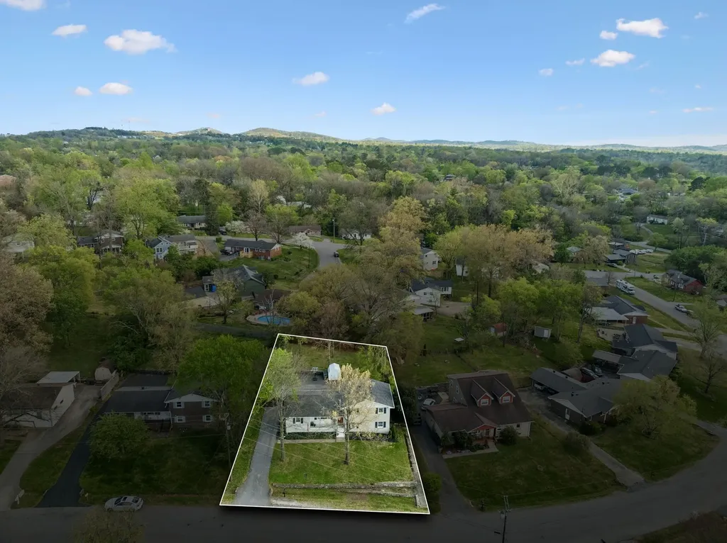 517 Adamwood Drive Nashville TN 37211