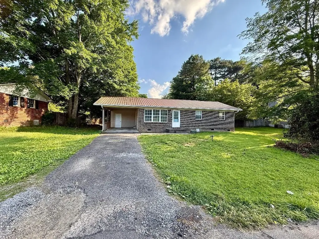2318 Robin Hood Drive, SE Cleveland TN 37323