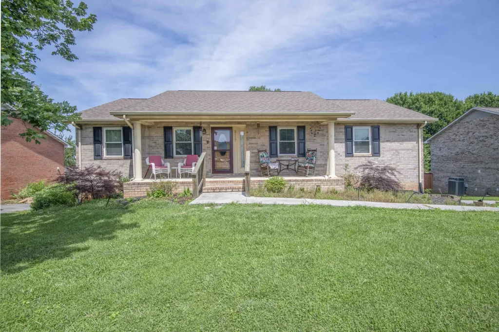 2117 Raulston View Drive Maryville TN 37803