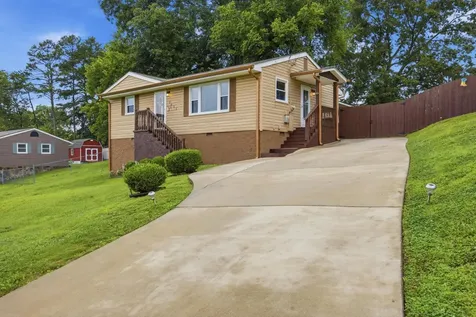 3803 Altamira Drive Chattanooga TN 37412