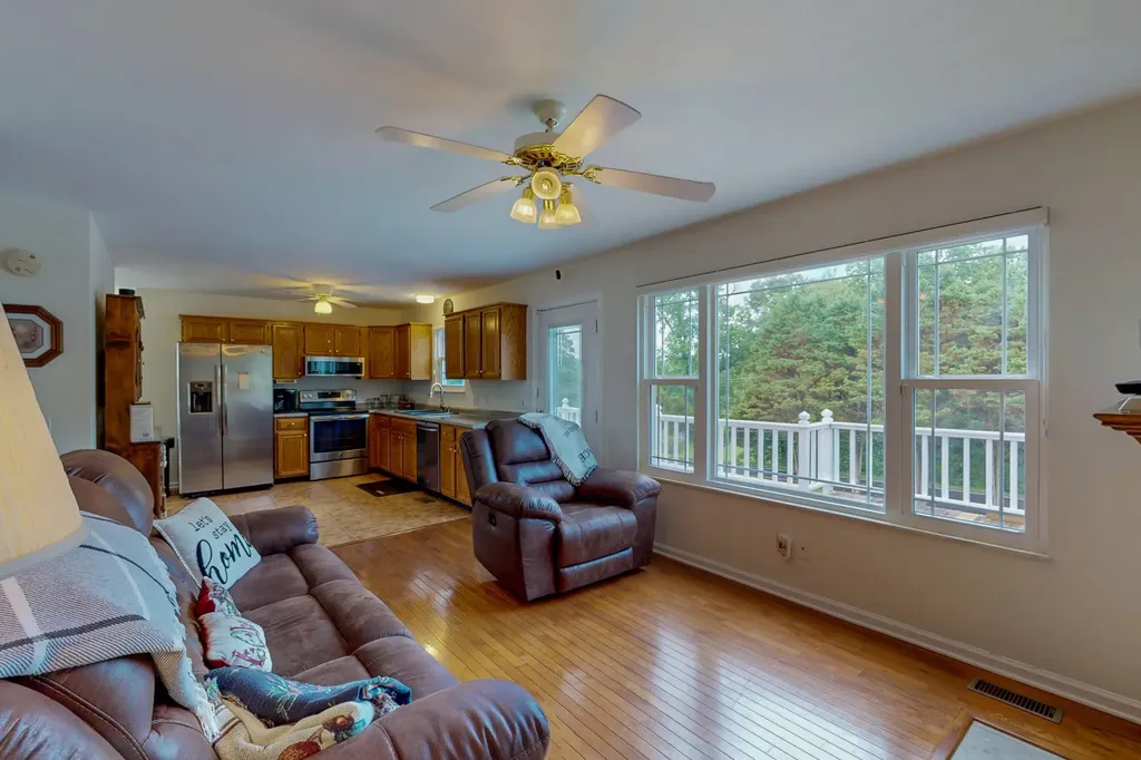 116 Cunningham Drive Athens TN 37303