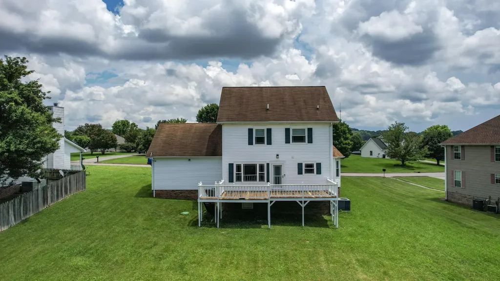 116 Cunningham Drive Athens TN 37303