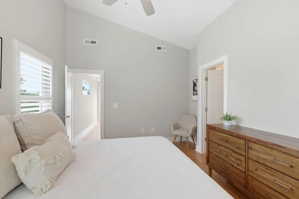 200D Sunset Drive Nashville TN 37207