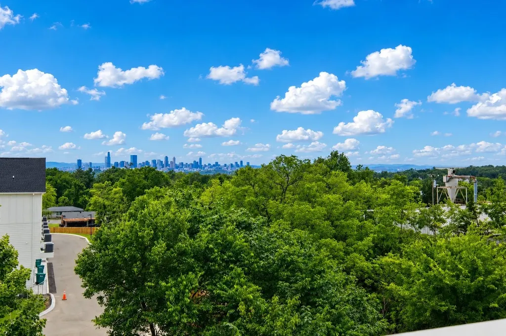 200D Sunset Drive Nashville TN 37207