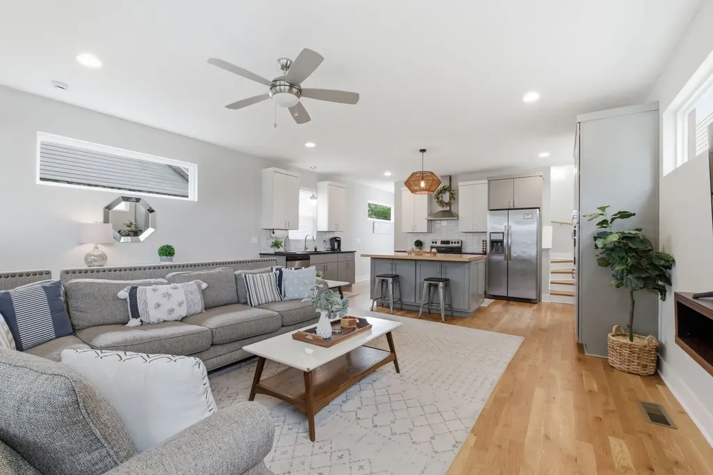200D Sunset Drive Nashville TN 37207
