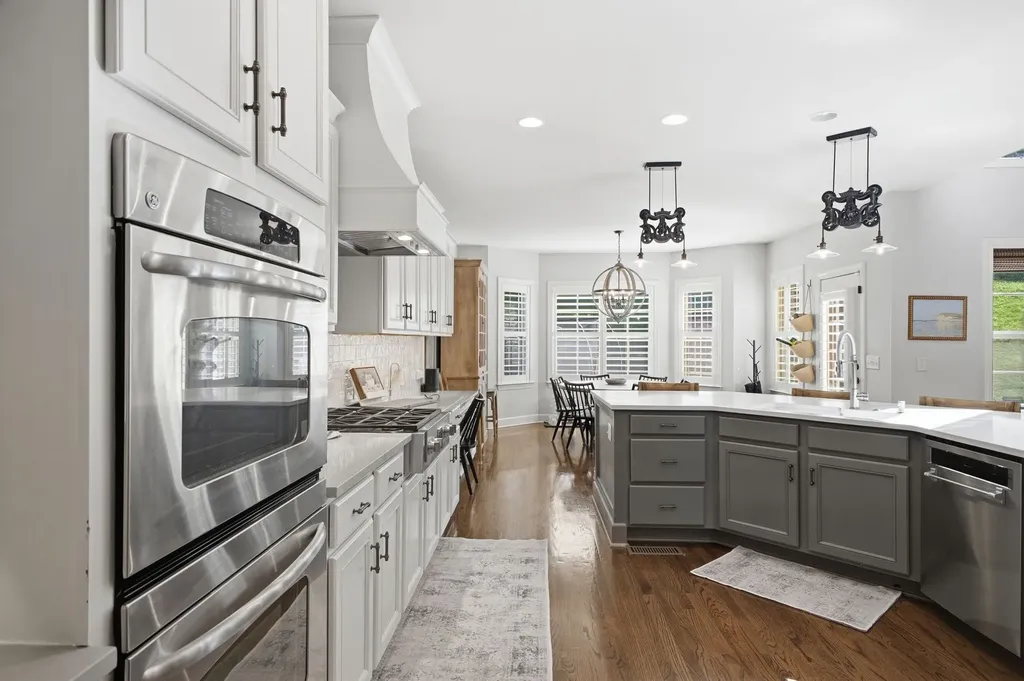 4133 Mirrasou Court Franklin TN 37067