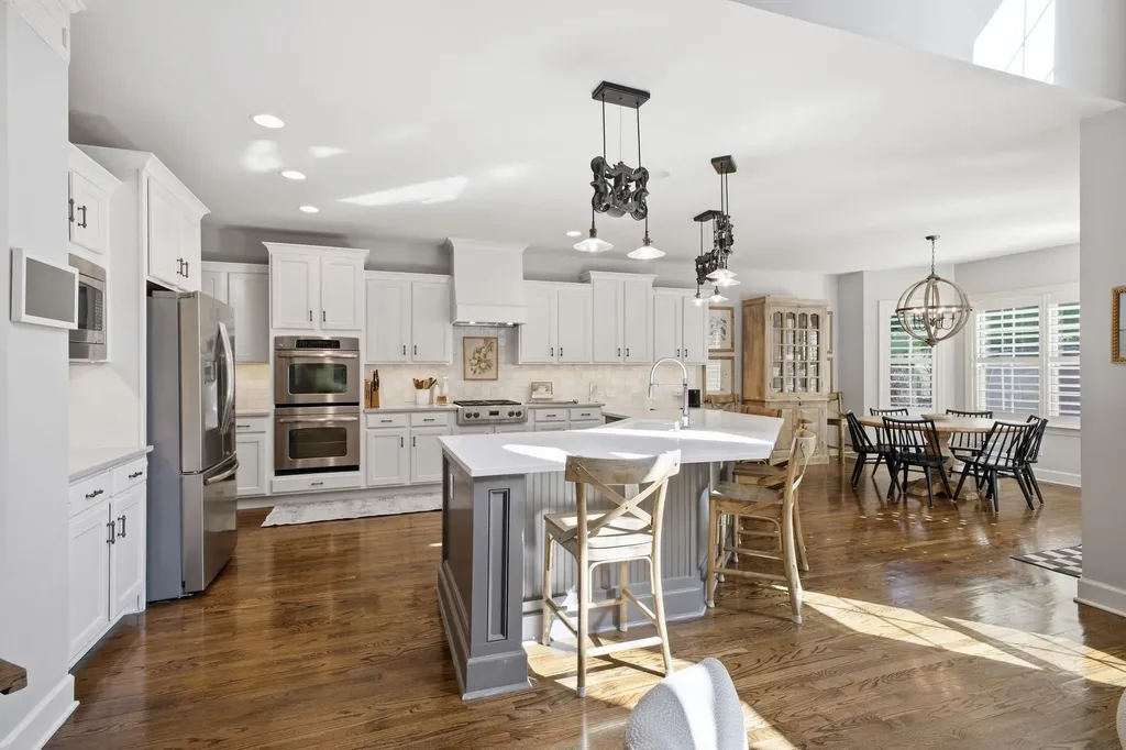 4133 Mirrasou Court Franklin TN 37067