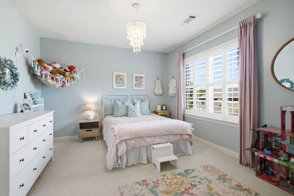 4133 Mirrasou Court Franklin TN 37067