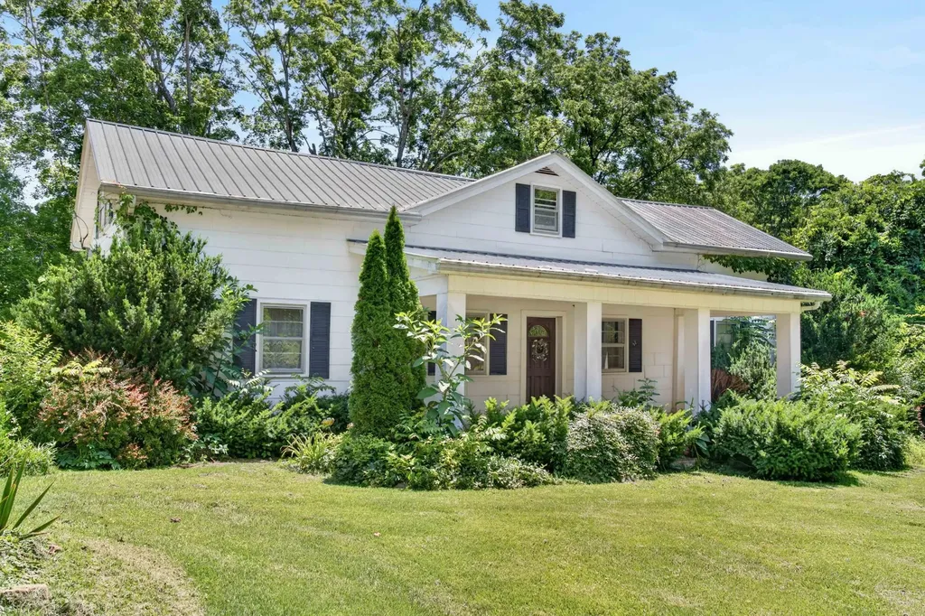 7190 Bahne Road Fairview TN 37062