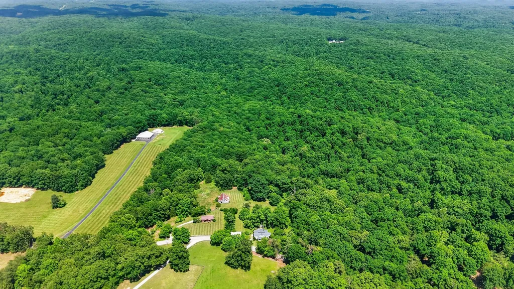 7190 Bahne Road Fairview TN 37062