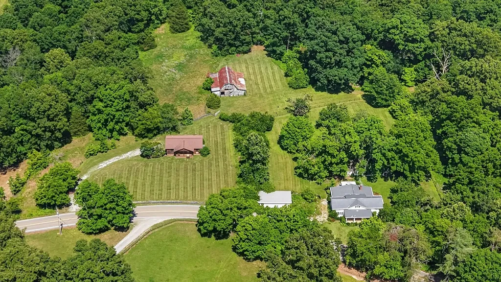 7190 Bahne Road Fairview TN 37062
