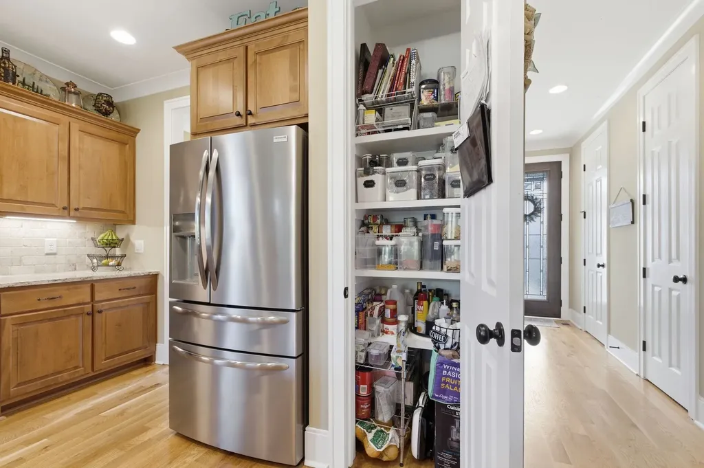 706 Brooke Cove Mount Juliet TN 37122
