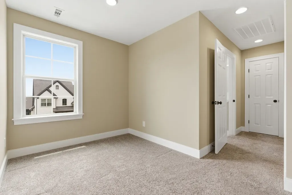 706 Brooke Cove Mount Juliet TN 37122