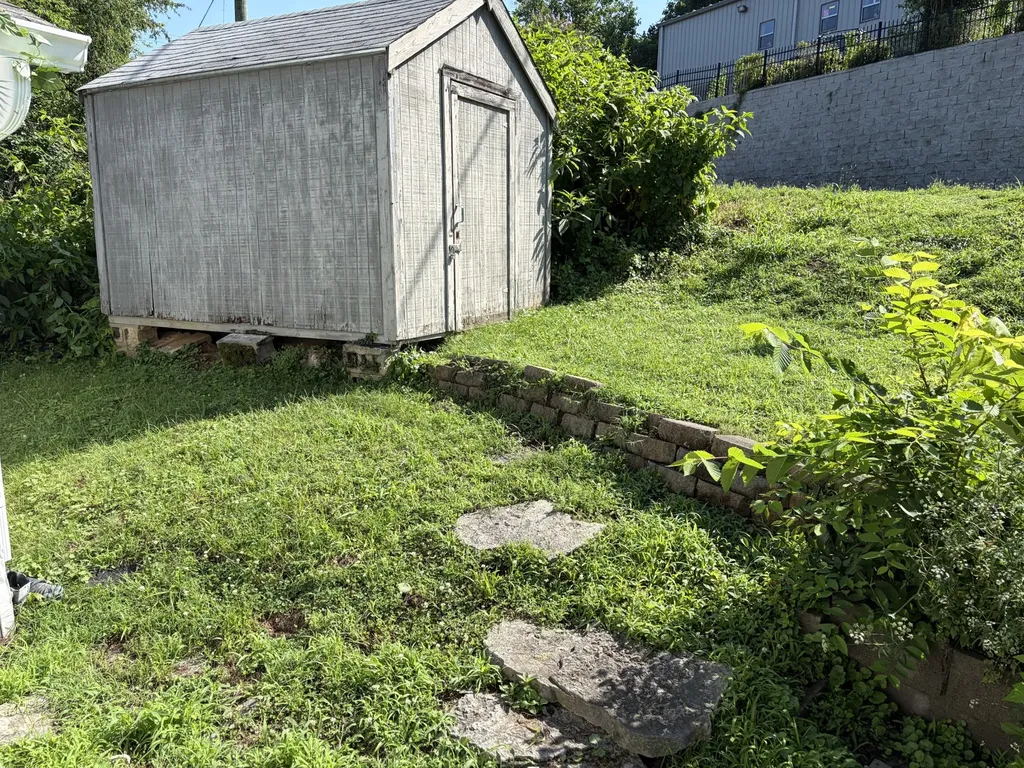 1916 Seminole Avenue Nashville TN 37211