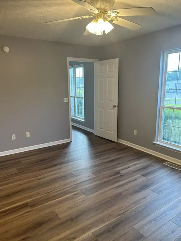 4010 Fleetwood Drive Westmoreland TN 37186