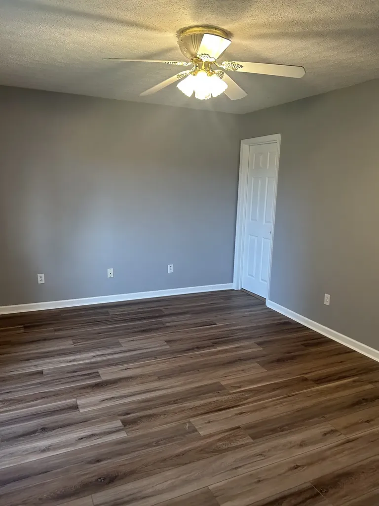 4010 Fleetwood Drive Westmoreland TN 37186