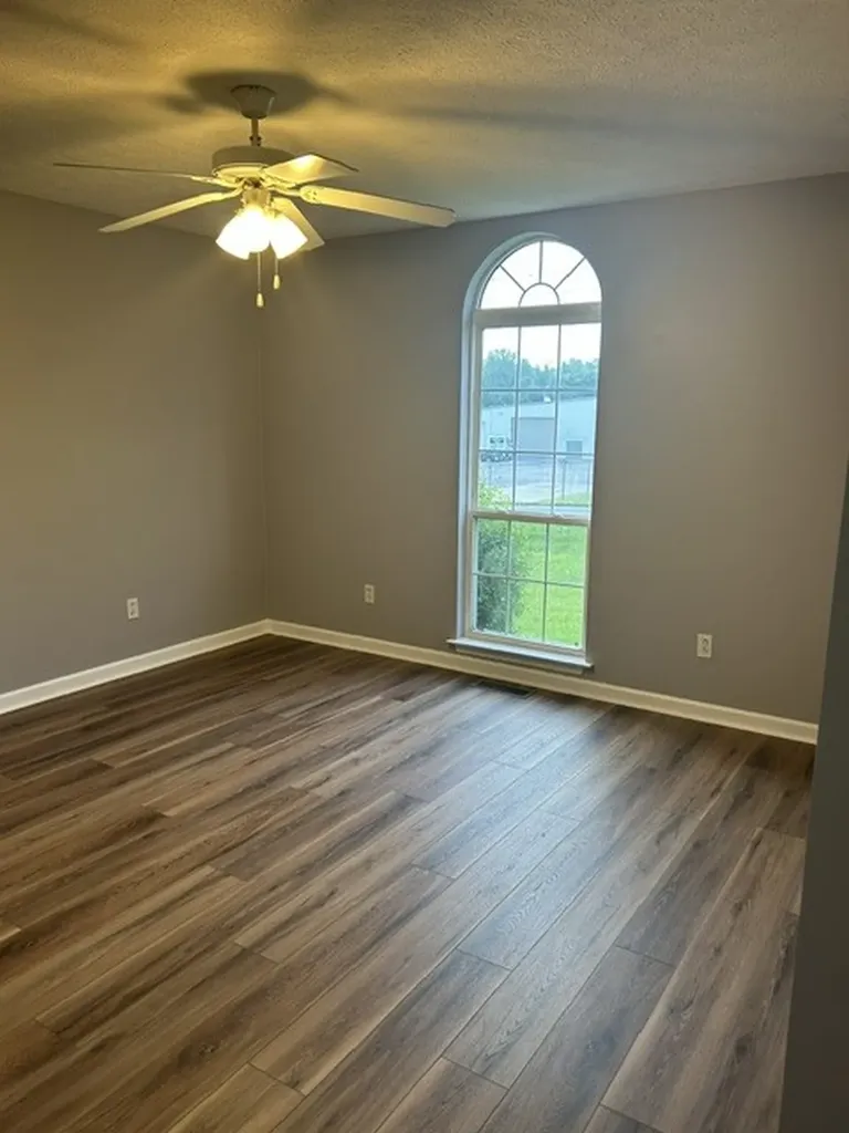 4010 Fleetwood Drive Westmoreland TN 37186