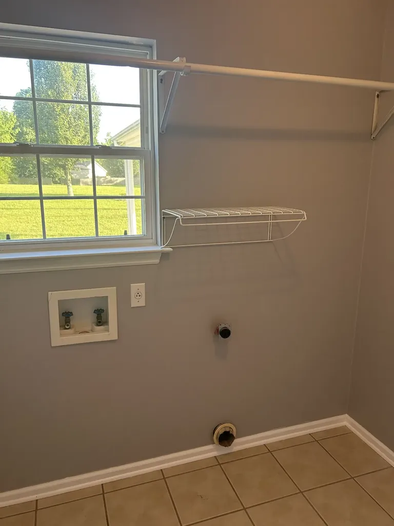4010 Fleetwood Drive Westmoreland TN 37186