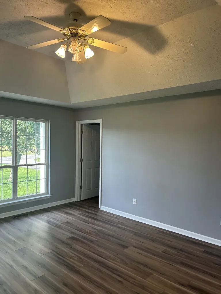 4010 Fleetwood Drive Westmoreland TN 37186
