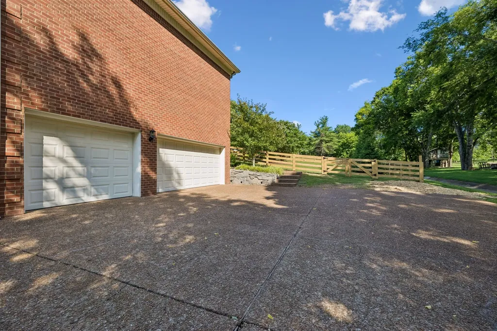 1524 Gordon Petty Drive Brentwood TN 37027