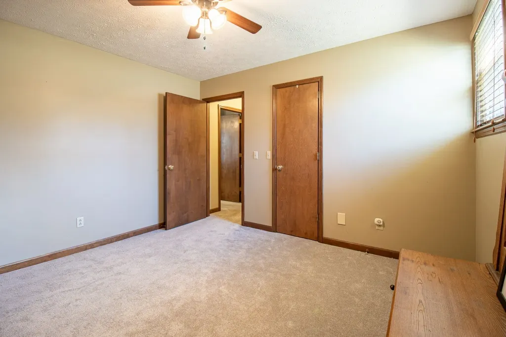 1420 Cantrell Drive Cottontown TN 37048