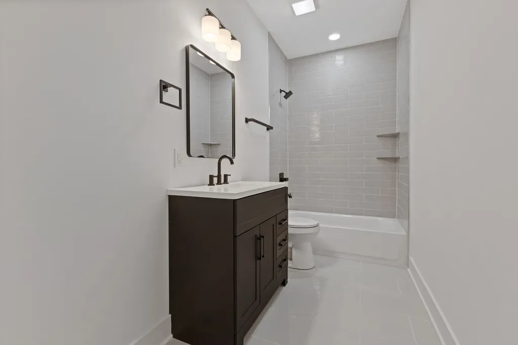 2715B Delaware Avenue Nashville TN 37209