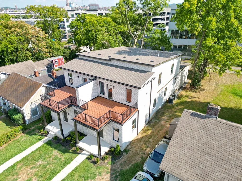 2715B Delaware Avenue Nashville TN 37209