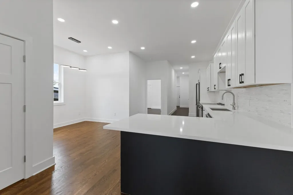2715B Delaware Avenue Nashville TN 37209