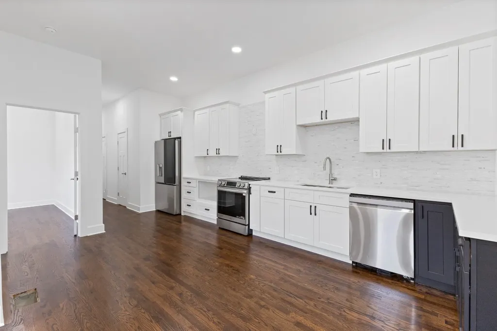2715B Delaware Avenue Nashville TN 37209