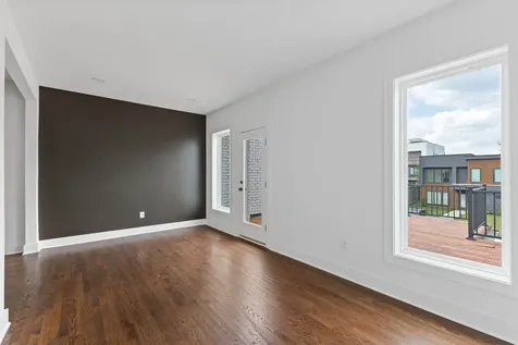 2715B Delaware Avenue Nashville TN 37209