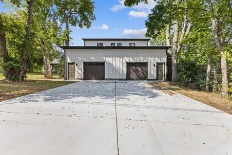 2715A Delaware Avenue Nashville TN 37209
