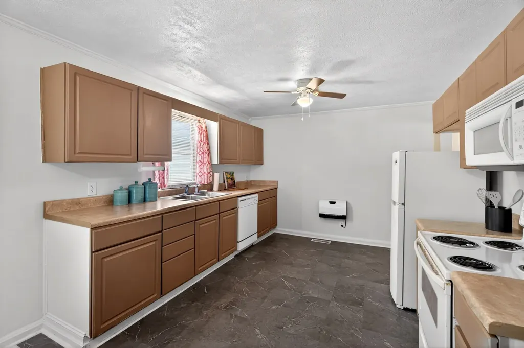 1002 Barfield Church Road Murfreesboro TN 37128
