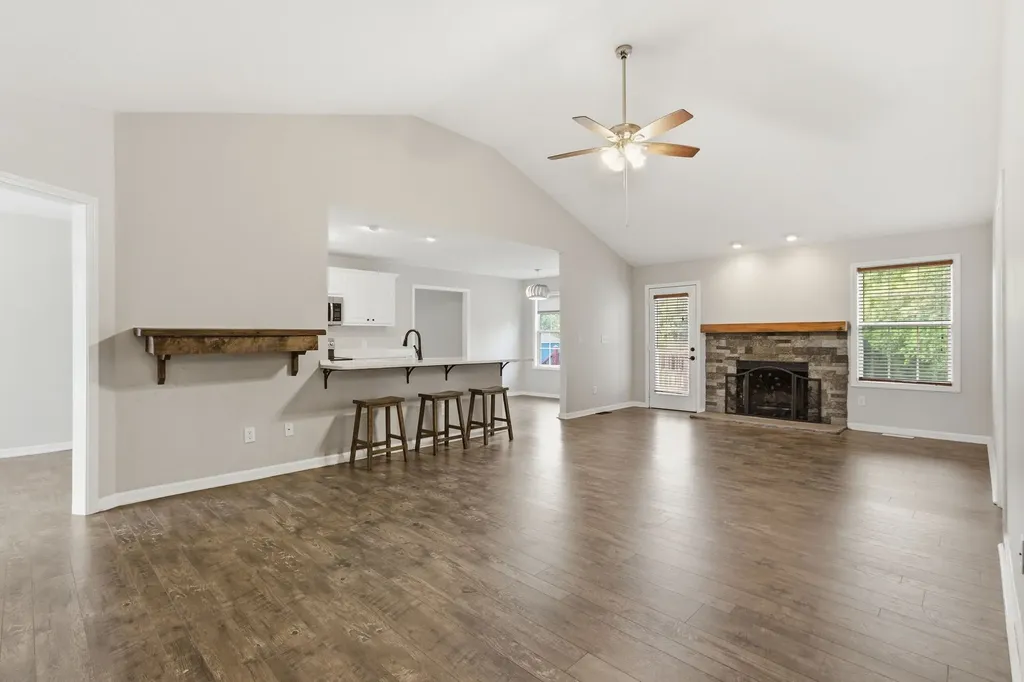 3609 Chunn Valley Drive Spring Hill TN 37174