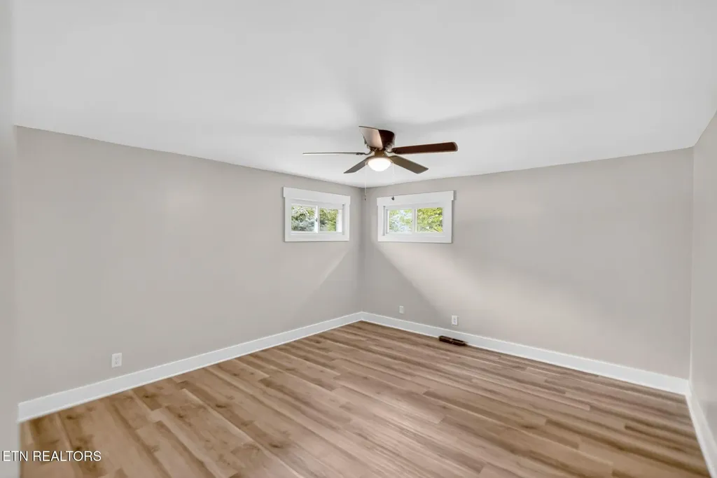 7204 Fairlane Road Powell TN 37849