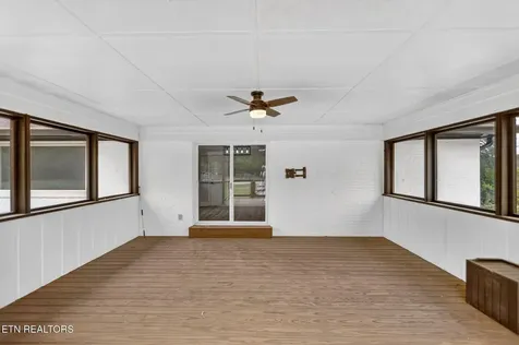 7204 Fairlane Road Powell TN 37849
