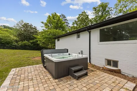7204 Fairlane Road Powell TN 37849