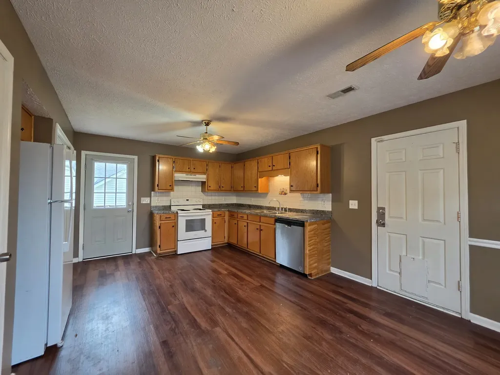 2000 Penmar Drive La Vergne TN 37086