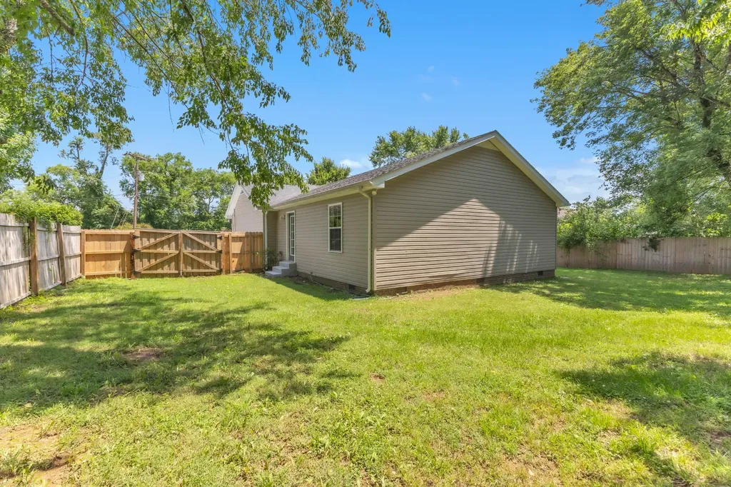340 Blade Street Gallatin TN 37066
