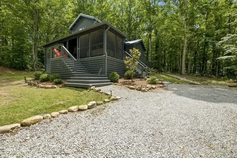 58 Waters Edge Way Tracy City TN 37387