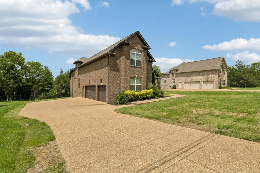 1471 Mires Road Mount Juliet TN 37122