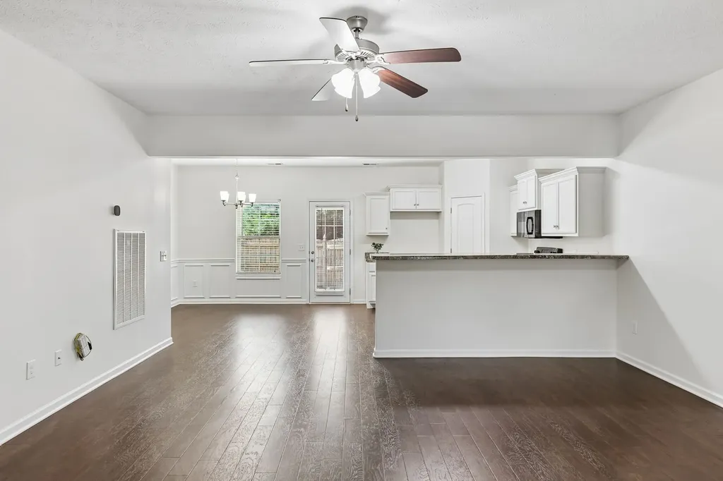 5321 Dan Post Way Murfreesboro TN 37128